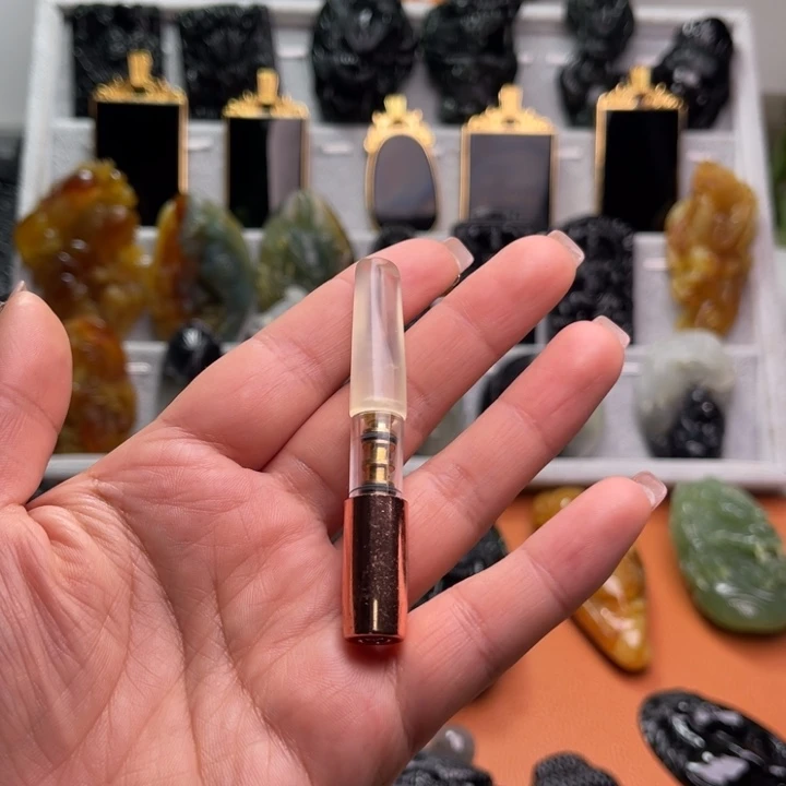 蛇纹石玉颈饰未镶嵌海****←