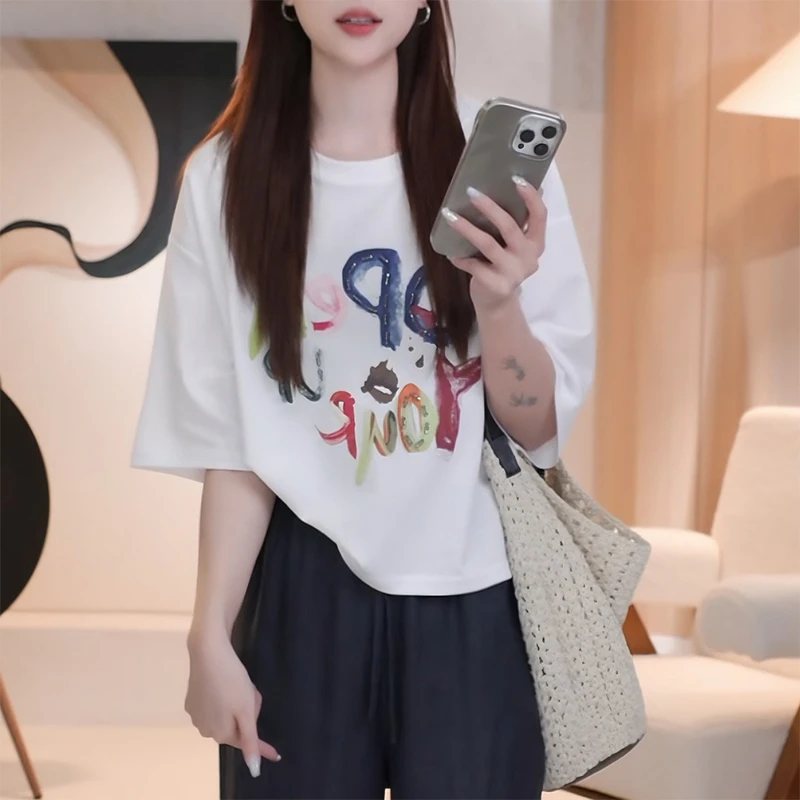 洋气减龄上衣2025夏季时尚宽松趣味彩色字母印花短袖T恤