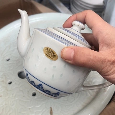 瓷其他壶一个陶瓷