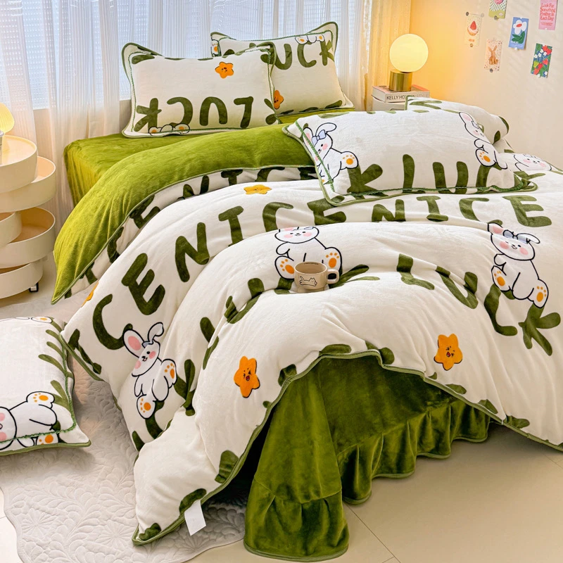 牛奶绒高克重加厚四件套新款印花冬季加绒被套被罩床单三件套亲肤