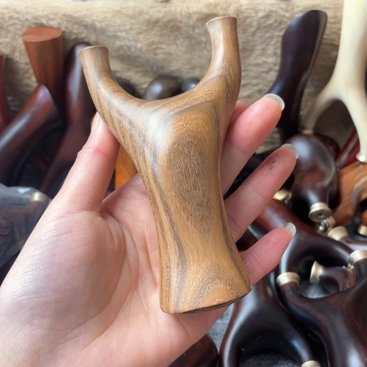 木瑕疵花梨实木飞虎217