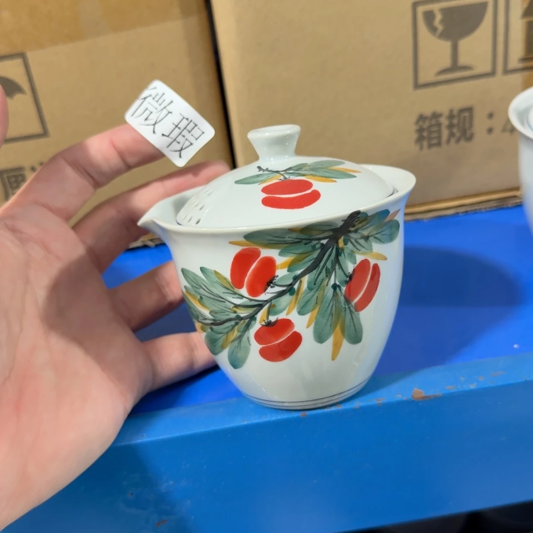 釉下手绘茶具微瑕