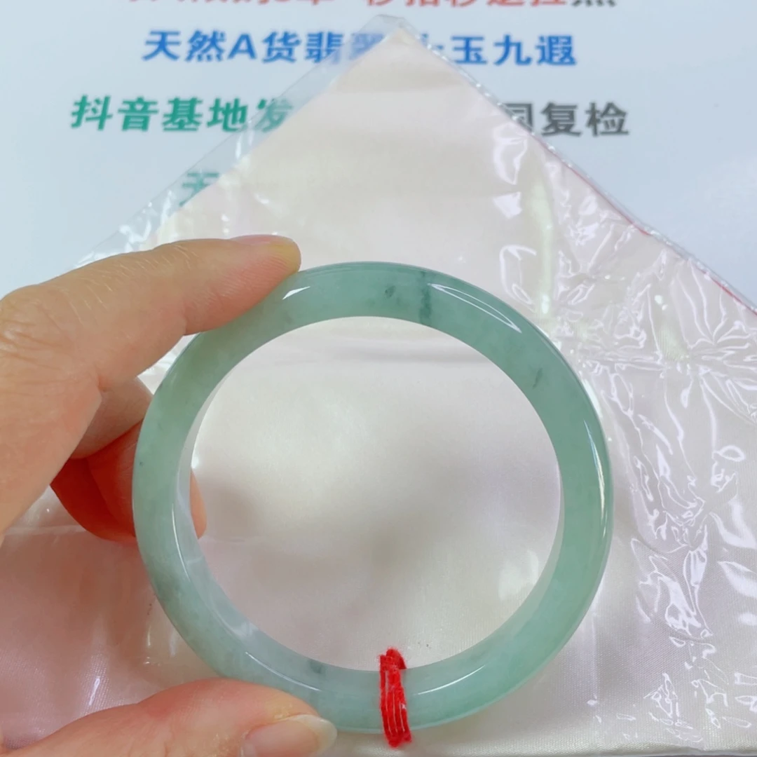 翡翠未镶嵌手镯天然翡翠手镯