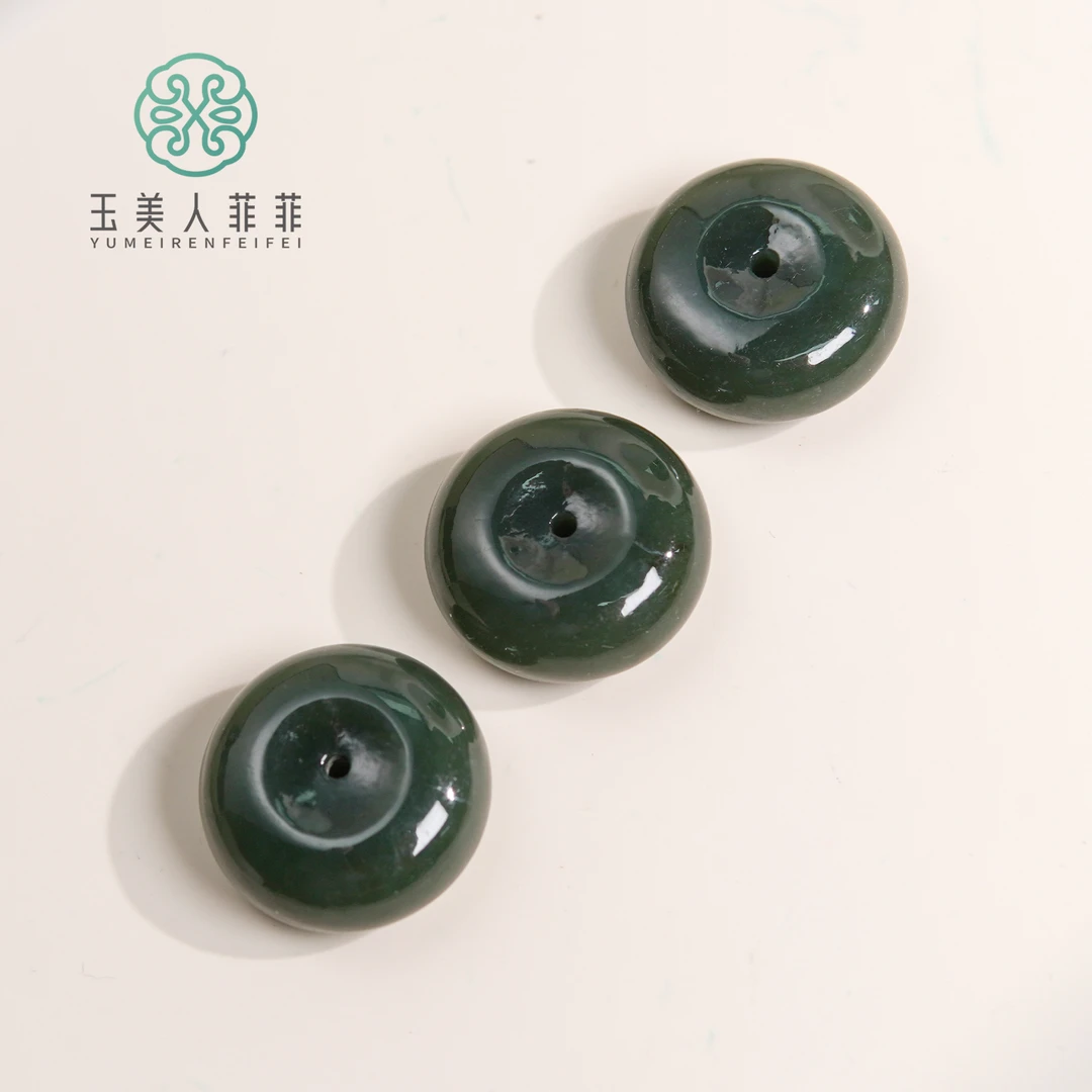 石惑珠宝~和田玉吊坠约22mm+^多样性发一