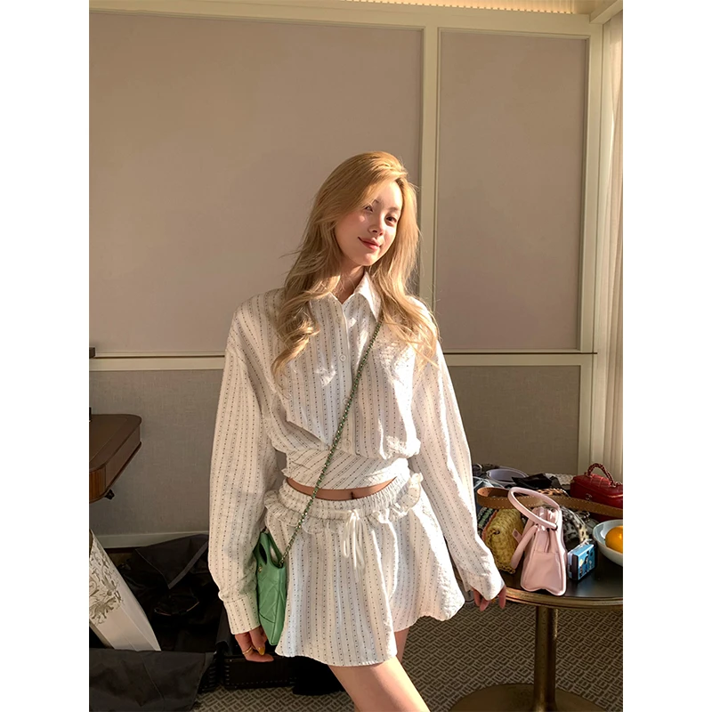 早春新款韩系高级感气质宽松条纹长袖衬衫高腰百搭抽绳A字短裙女