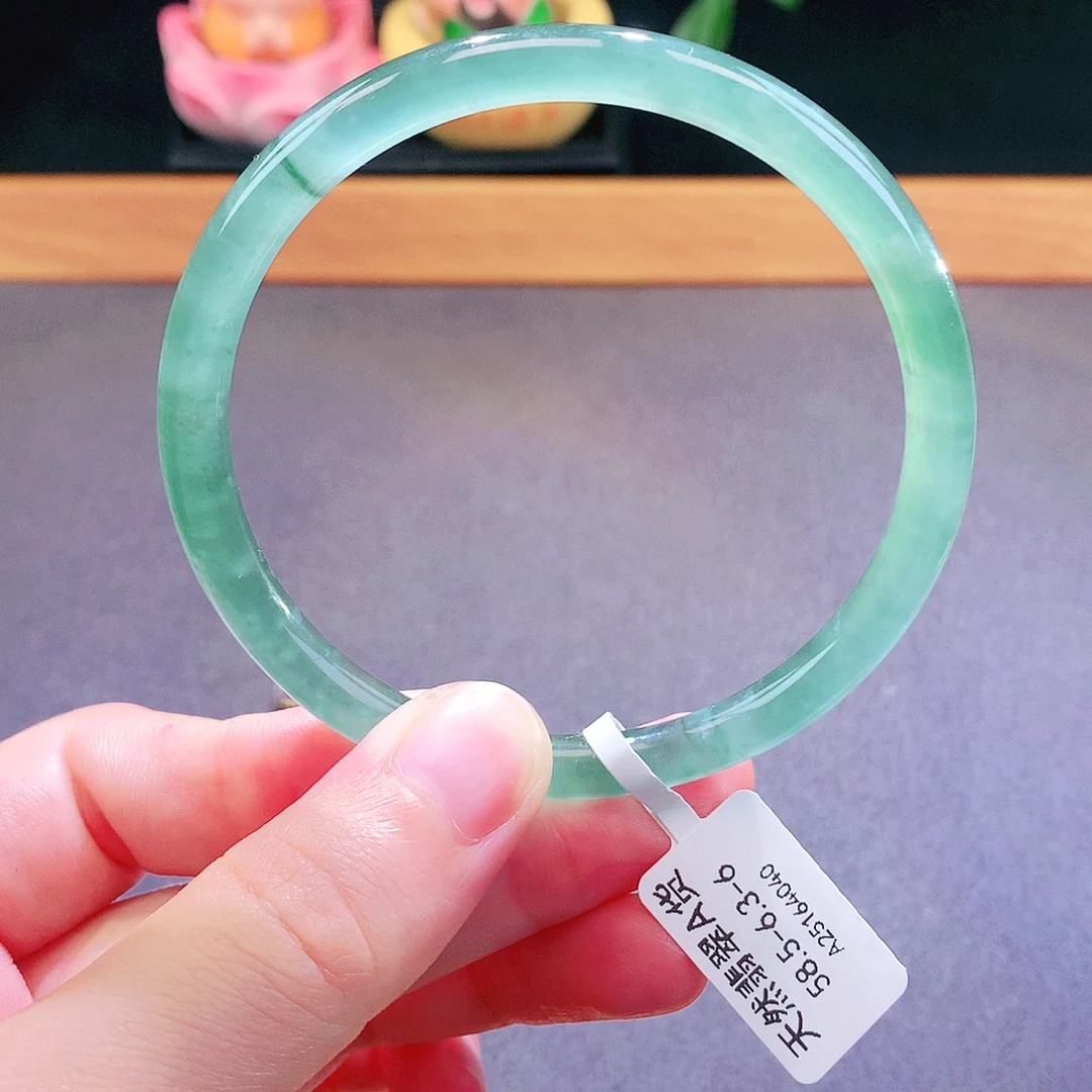 翡翠未镶嵌手镯天然翡翠