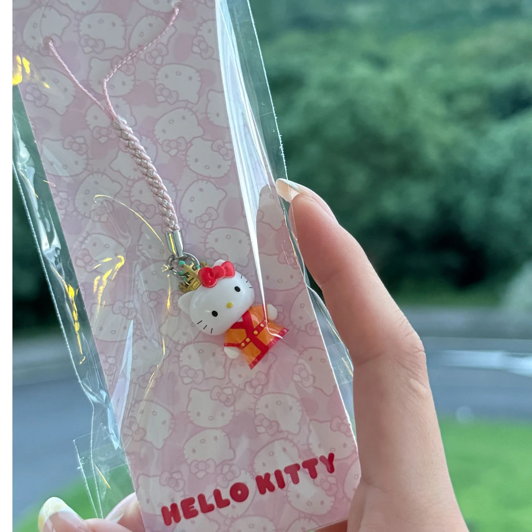【济州岛限定】皇冠Hello Kitty 迷你Kitty手机钥匙链