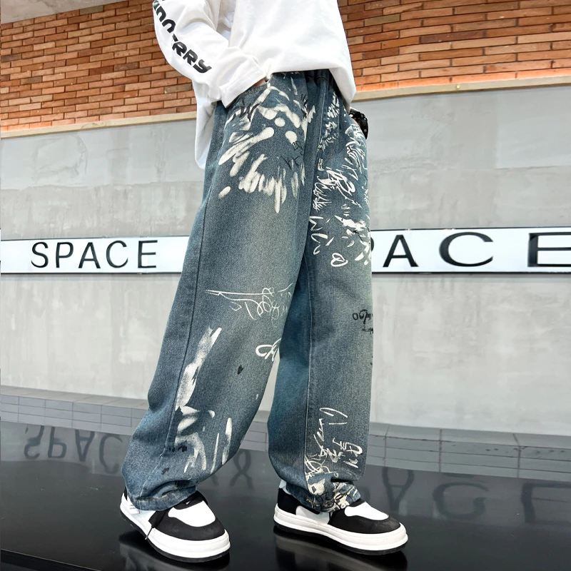 男童裤子春秋款2025新款大童春季男孩春装儿童直筒涂鸦牛仔裤潮酷