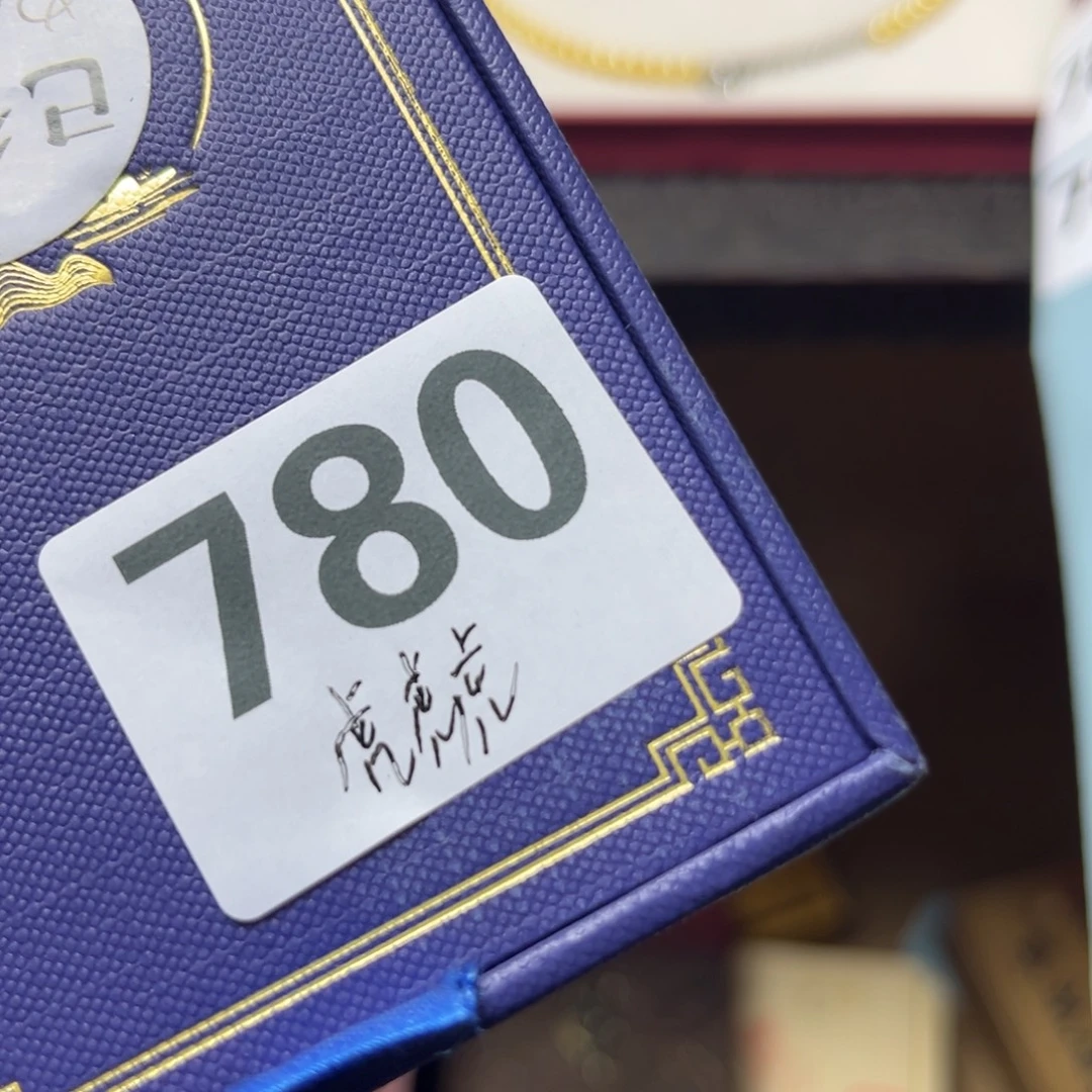 虎***虎大叶紫檀（黑酸枝木类）