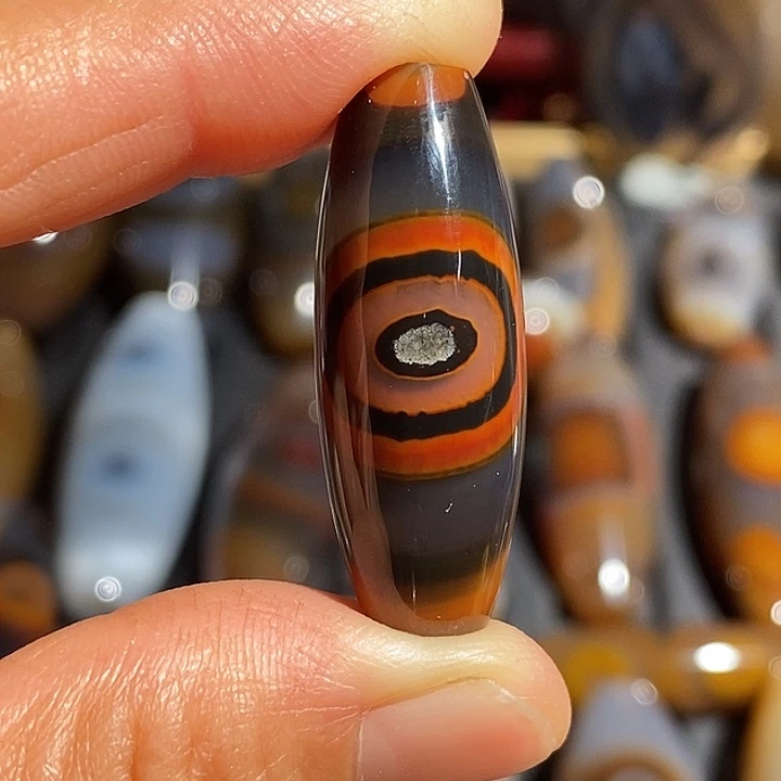 一***提玛瑙/玉髓未镶嵌颈饰