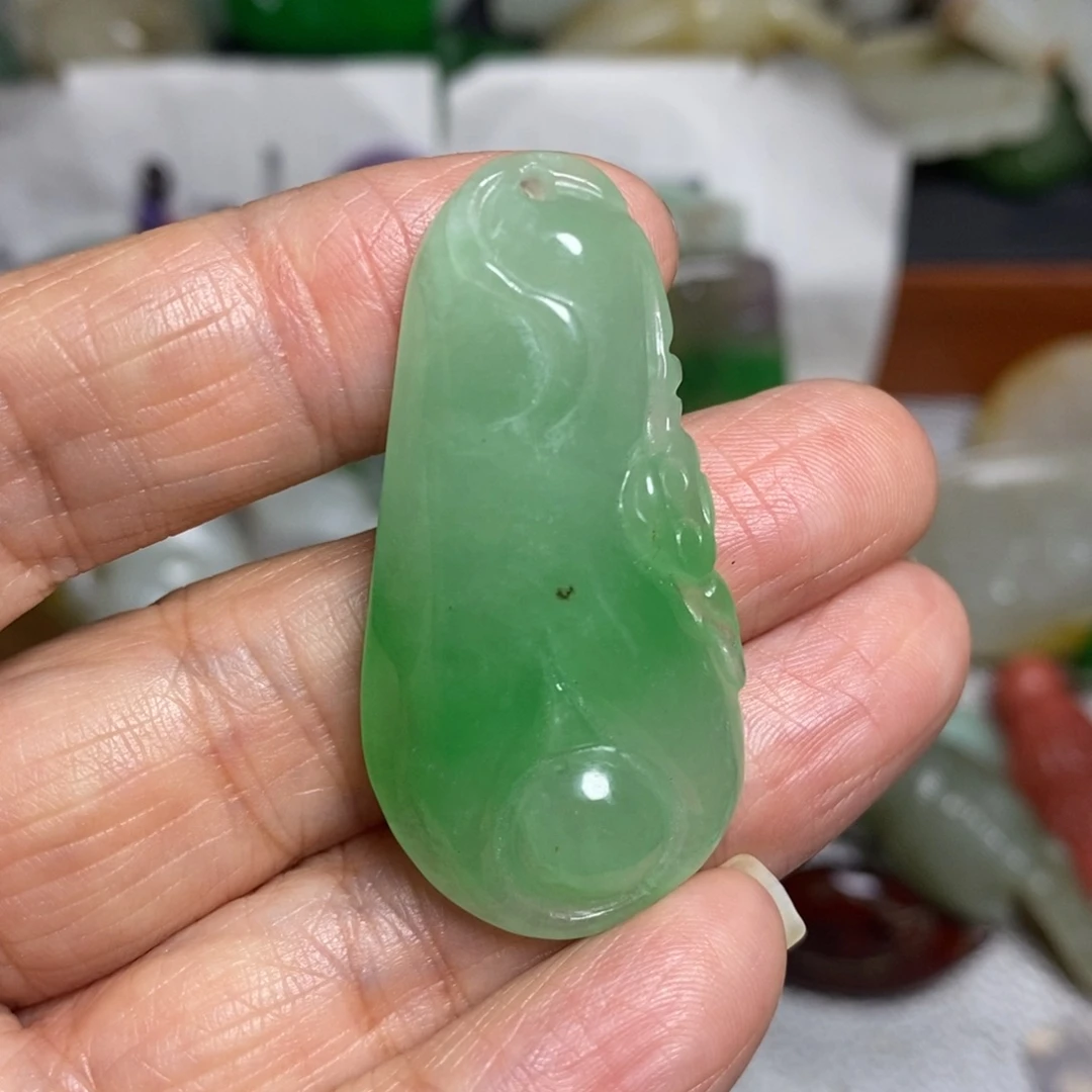 和田玉（糖玉）未镶嵌颈饰