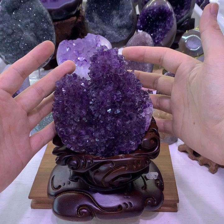 未镶嵌水晶大型摆件（非配饰）