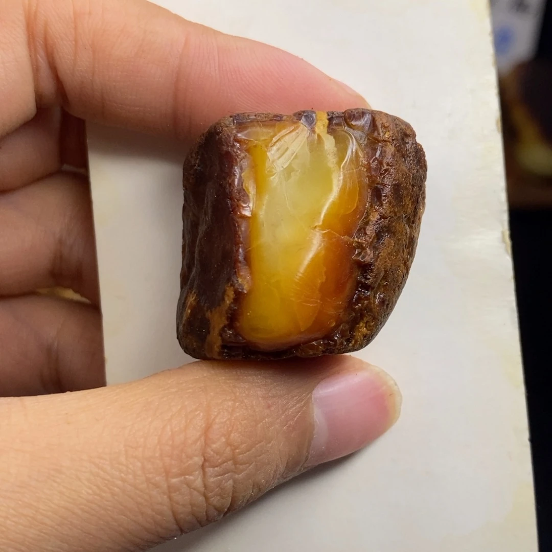 未镶嵌定制琥珀梨