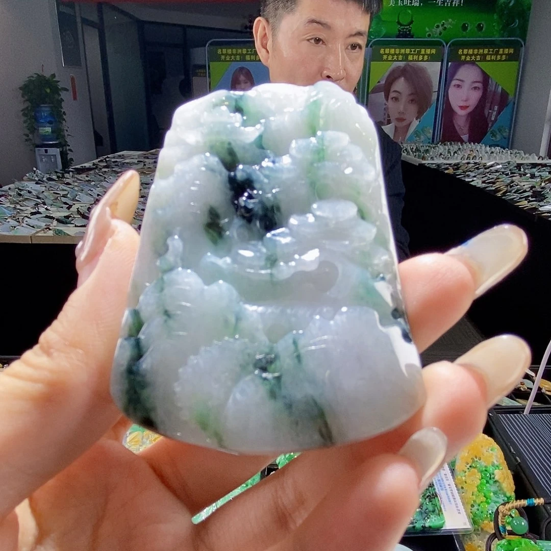 颈饰未镶嵌翡翠翡翠