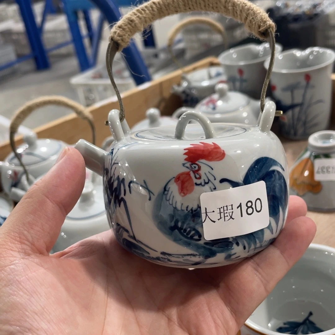 釉下手绘茶具微瑕