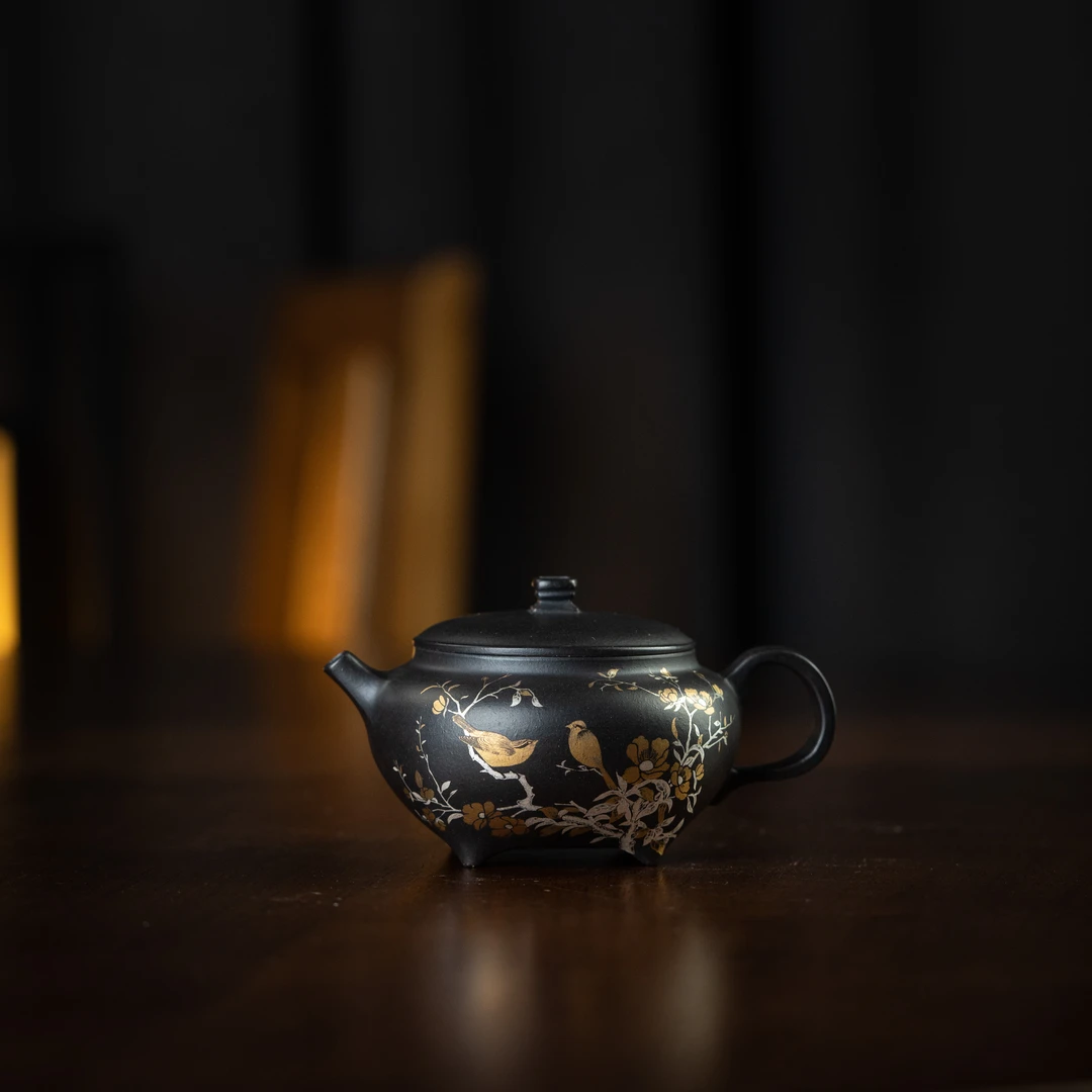 四足炉韵 黑料 145cc 家用紫砂壶tt1