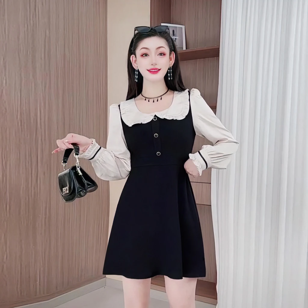 秋冬气质高级感连衣裙收腰显瘦法式名媛风设计感小黑裙娃娃领3717