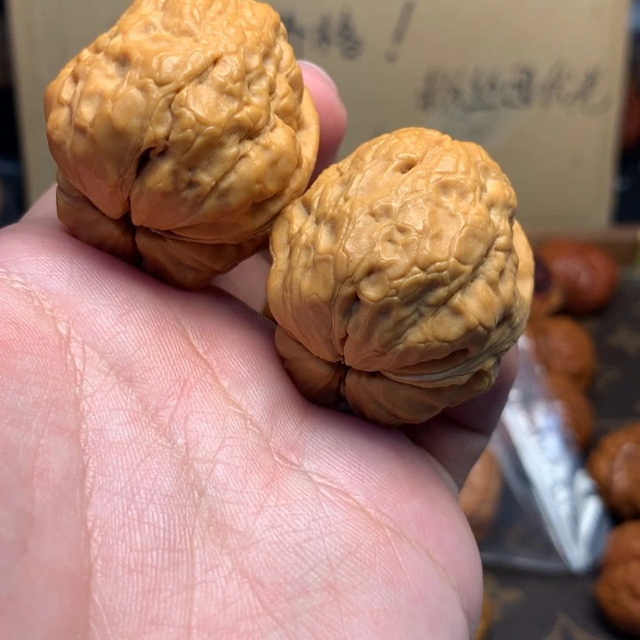 文玩核桃把件一****精高端