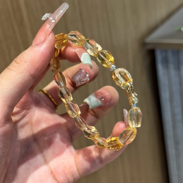 《巴西随行黄水晶 》 天然巴西黄水晶手串-R-12