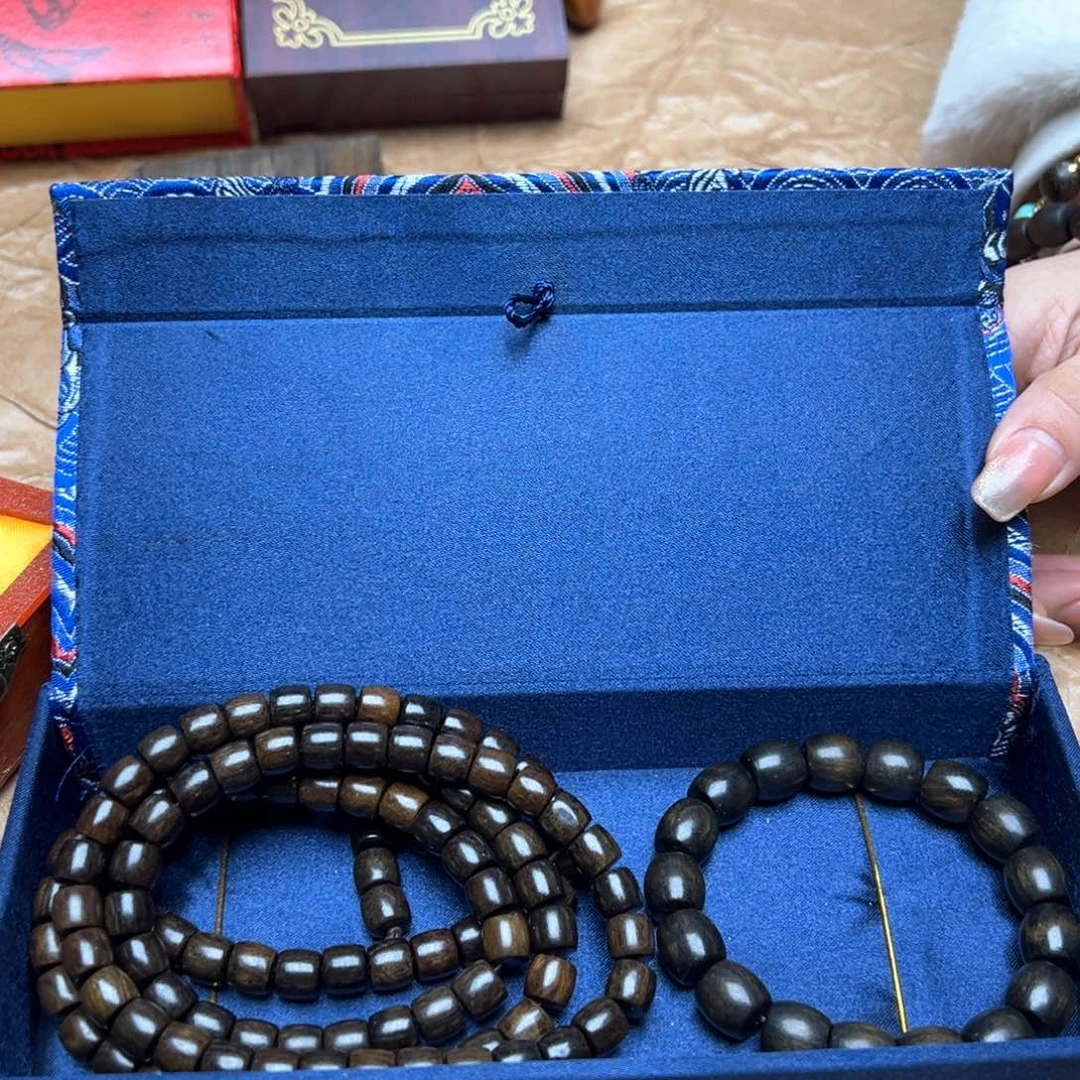 大叶紫檀（黑酸枝木类）