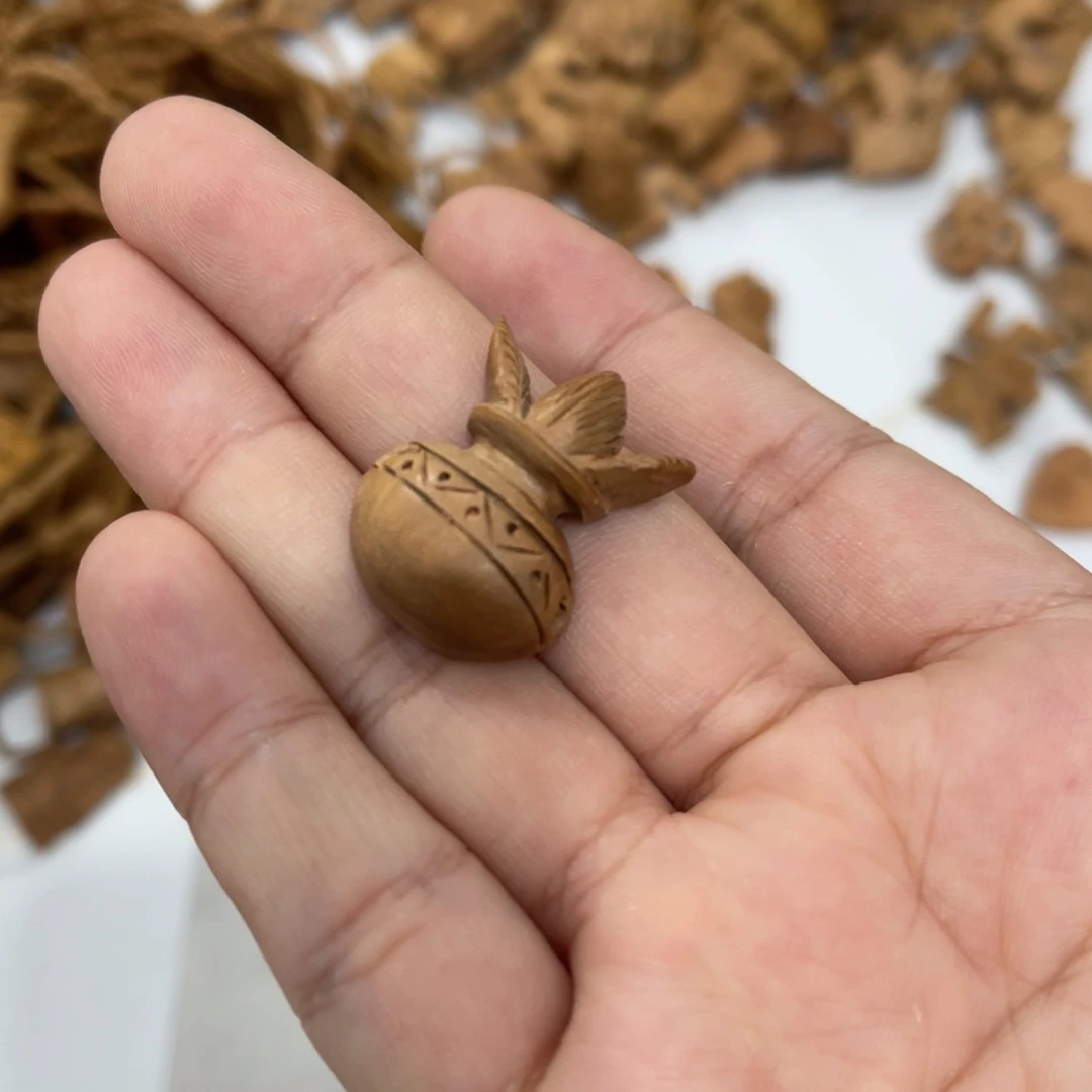 邱***石檀香木印度老山檀6.5克价