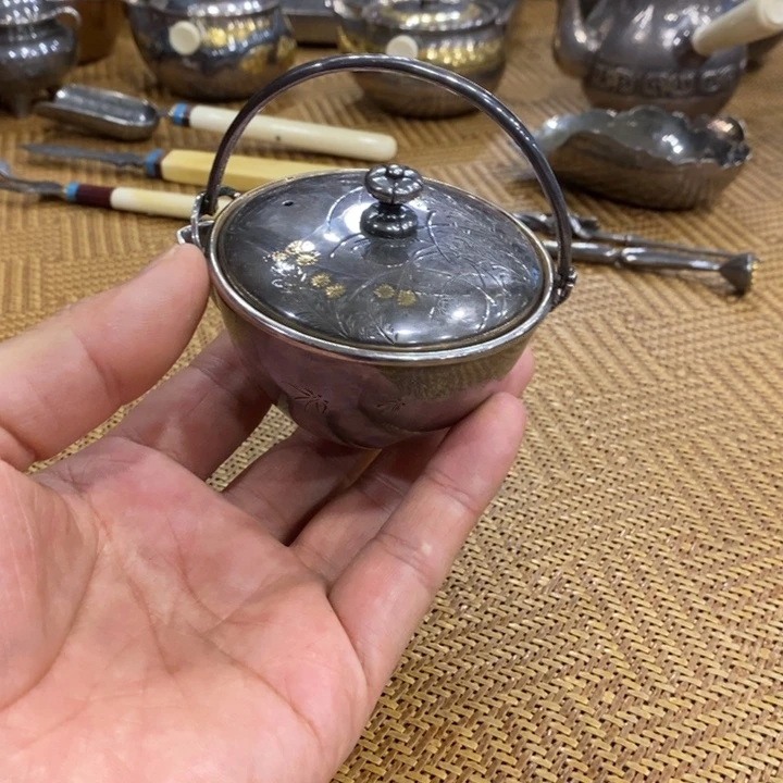 小***子纯银银壶纯银银壶