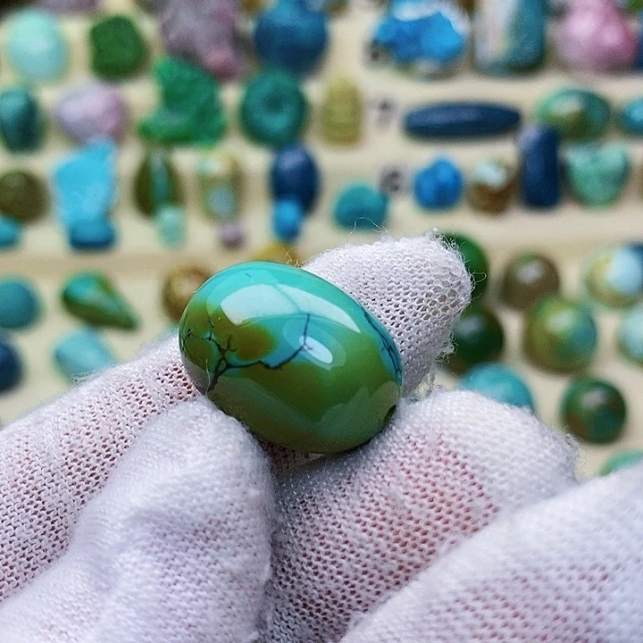 绿松石未镶嵌配饰