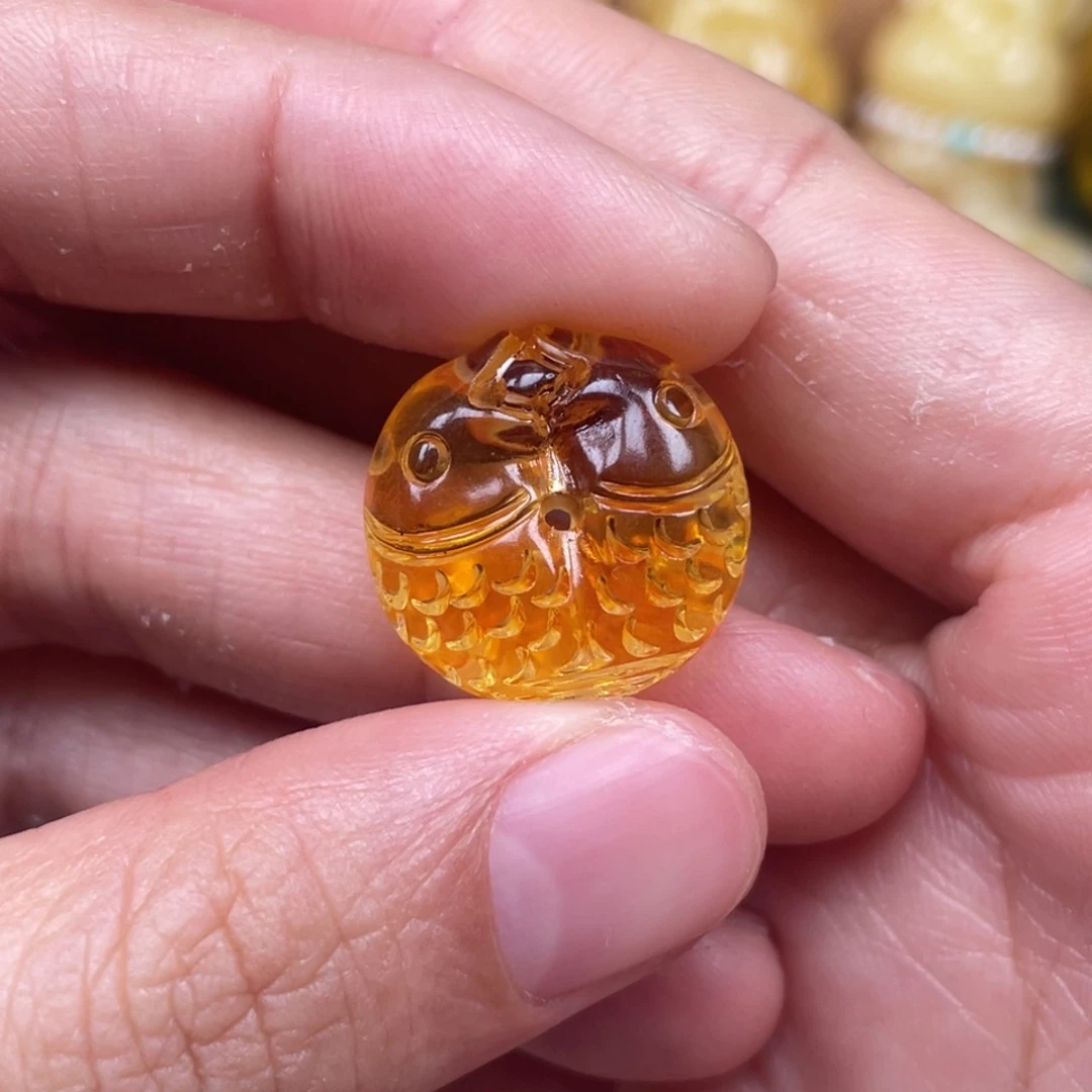 未镶嵌琥珀裸石蜜蜡