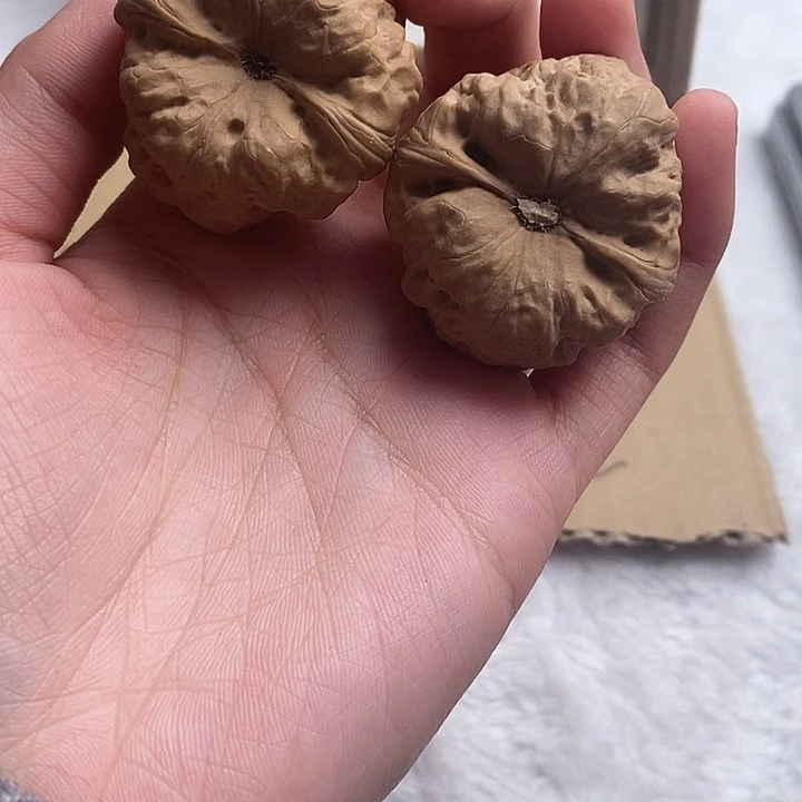 文玩核桃吊坠望***丶骨产