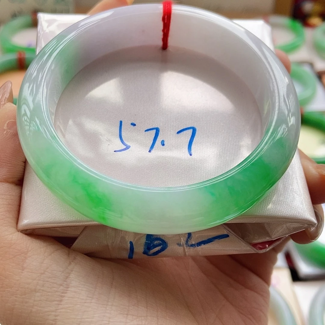 未镶嵌手镯翡翠10号