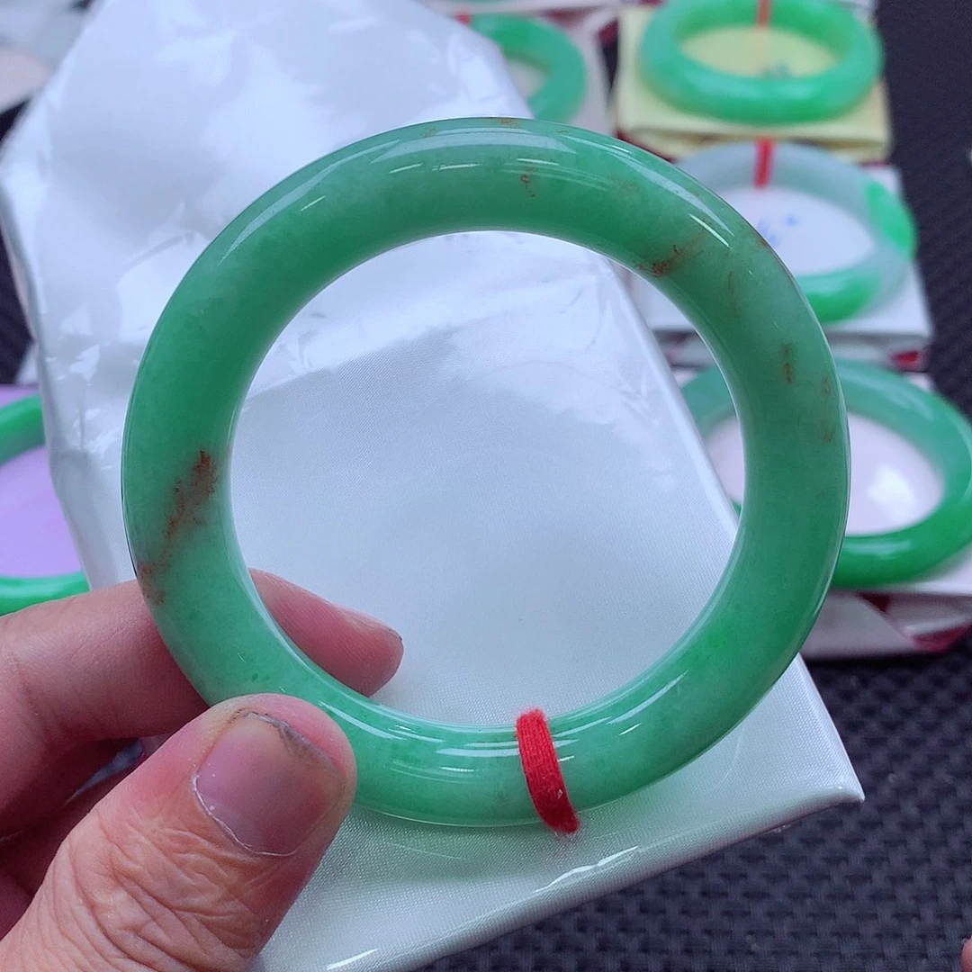 未镶嵌手镯翡翠翡翠