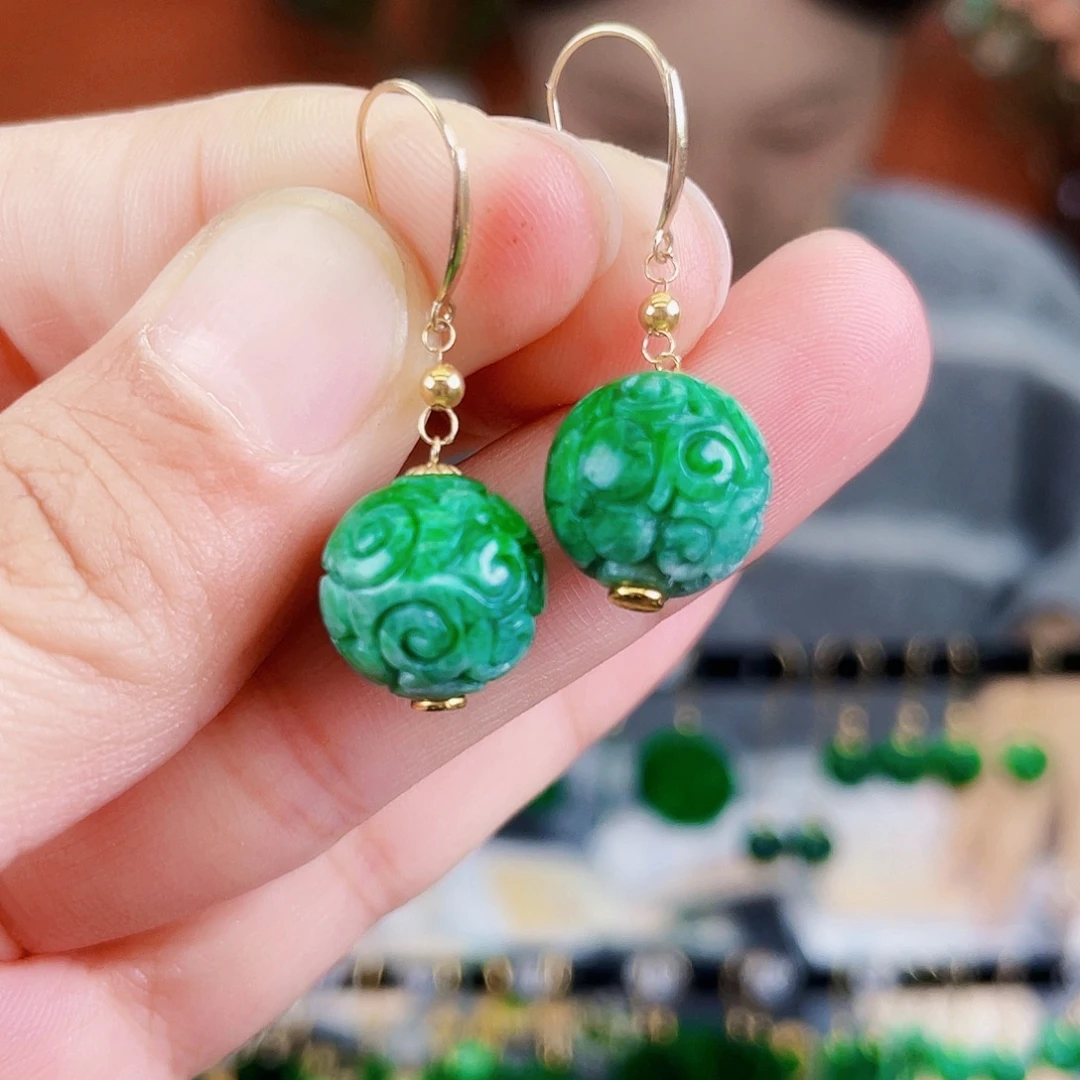 翡翠18K金镶嵌耳饰