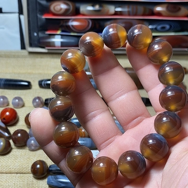 玛瑙/玉髓合金颈饰