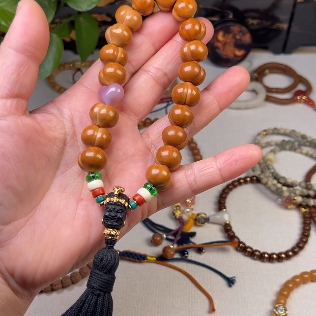 猴头核桃吊坠346789999865467899