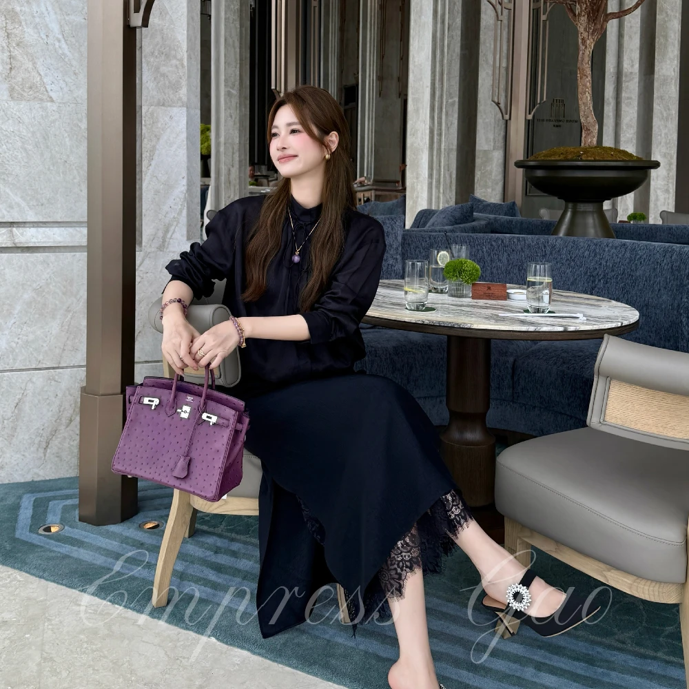 EMPRESS【奢雅-蕾丝拼接高开衩醋酸半裙】