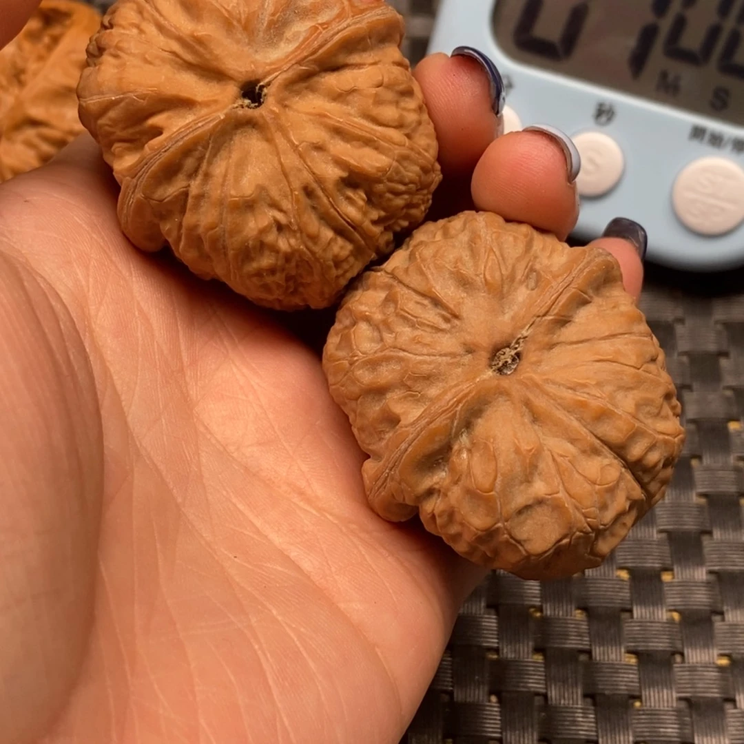 随***风文玩核桃吊坠红方印