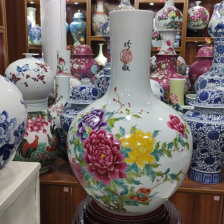 瓷片景德镇陶瓷牡丹天球瓶