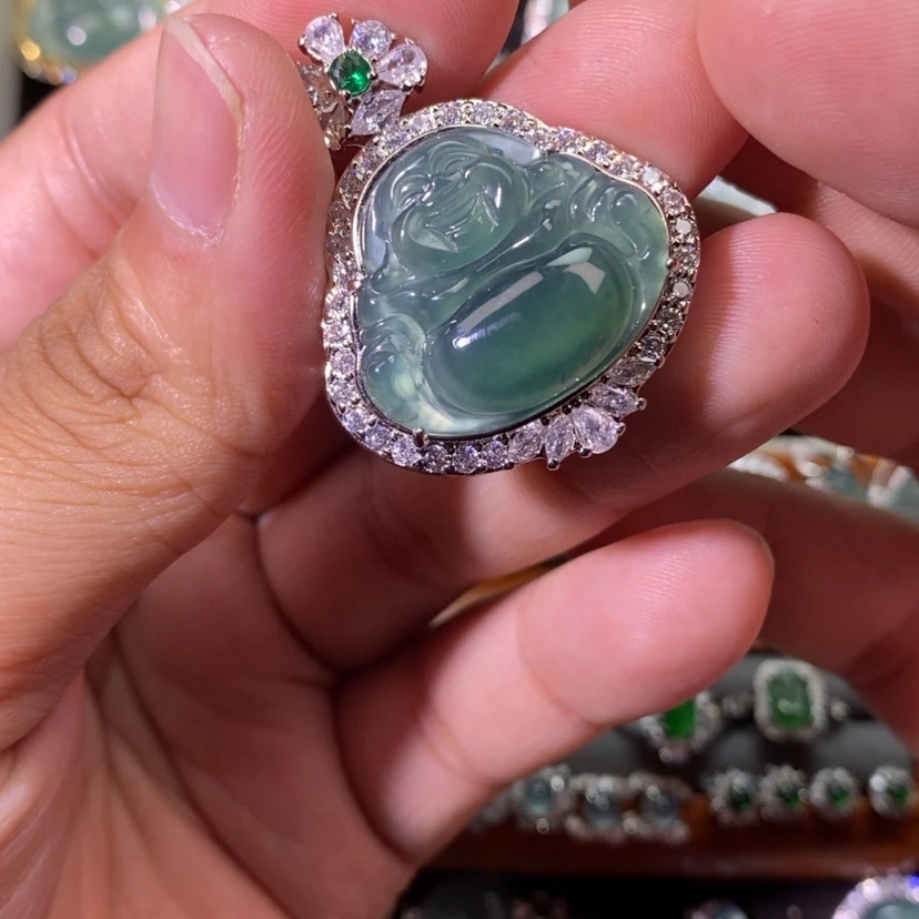 【闪购商品】翡翠未镶嵌颈饰天然