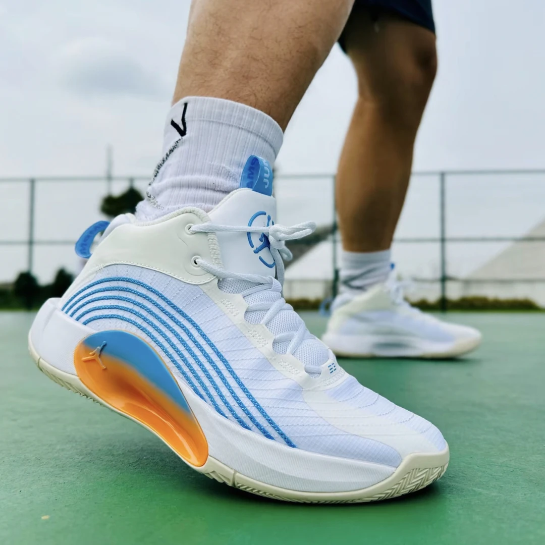【断码清仓】Jordan Jumpman 2021 时尚百搭 篮球鞋 男款 白蓝