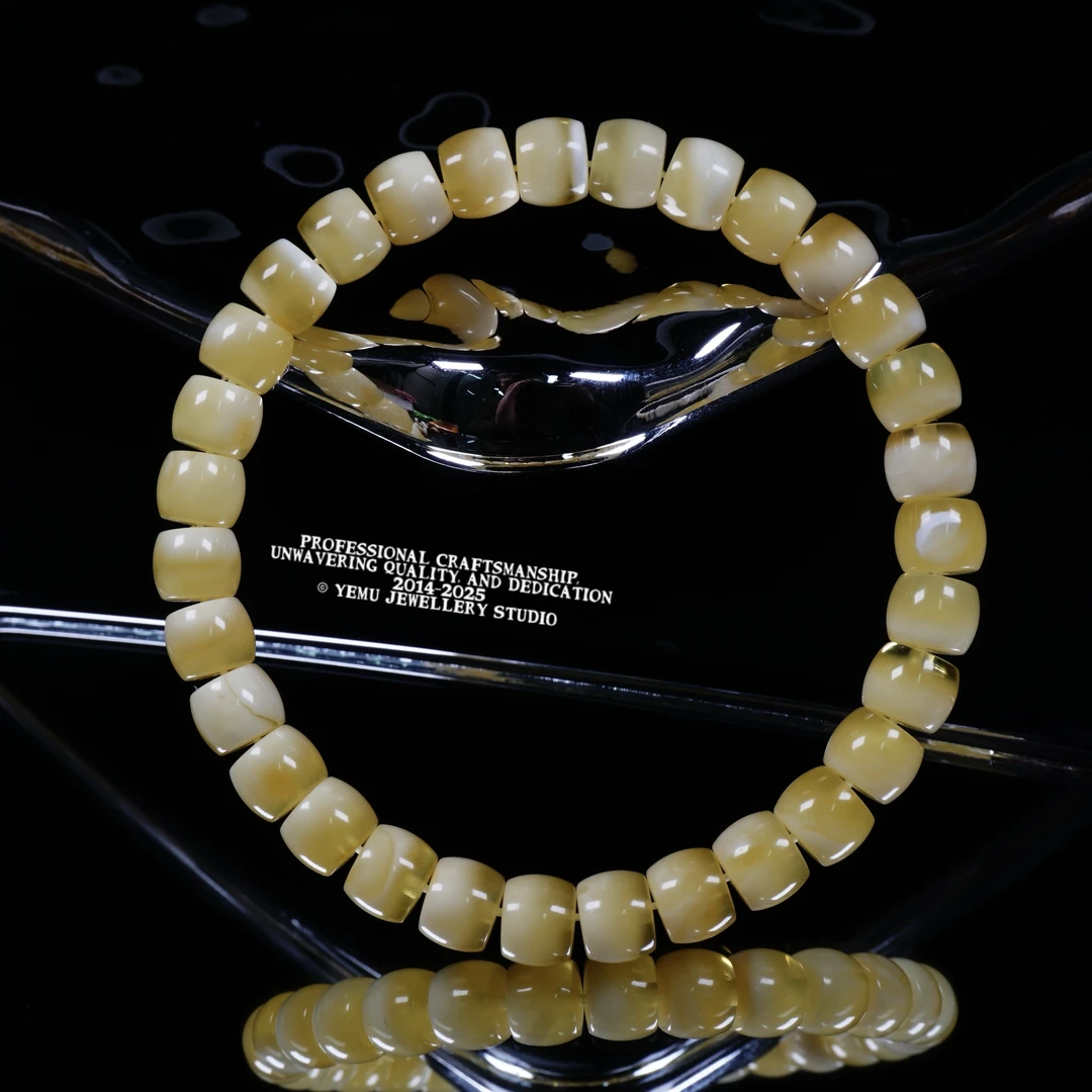 7.4毫米金白聚宝盆直切手串65724 一物一拍 天然俄料琥珀蜜蜡