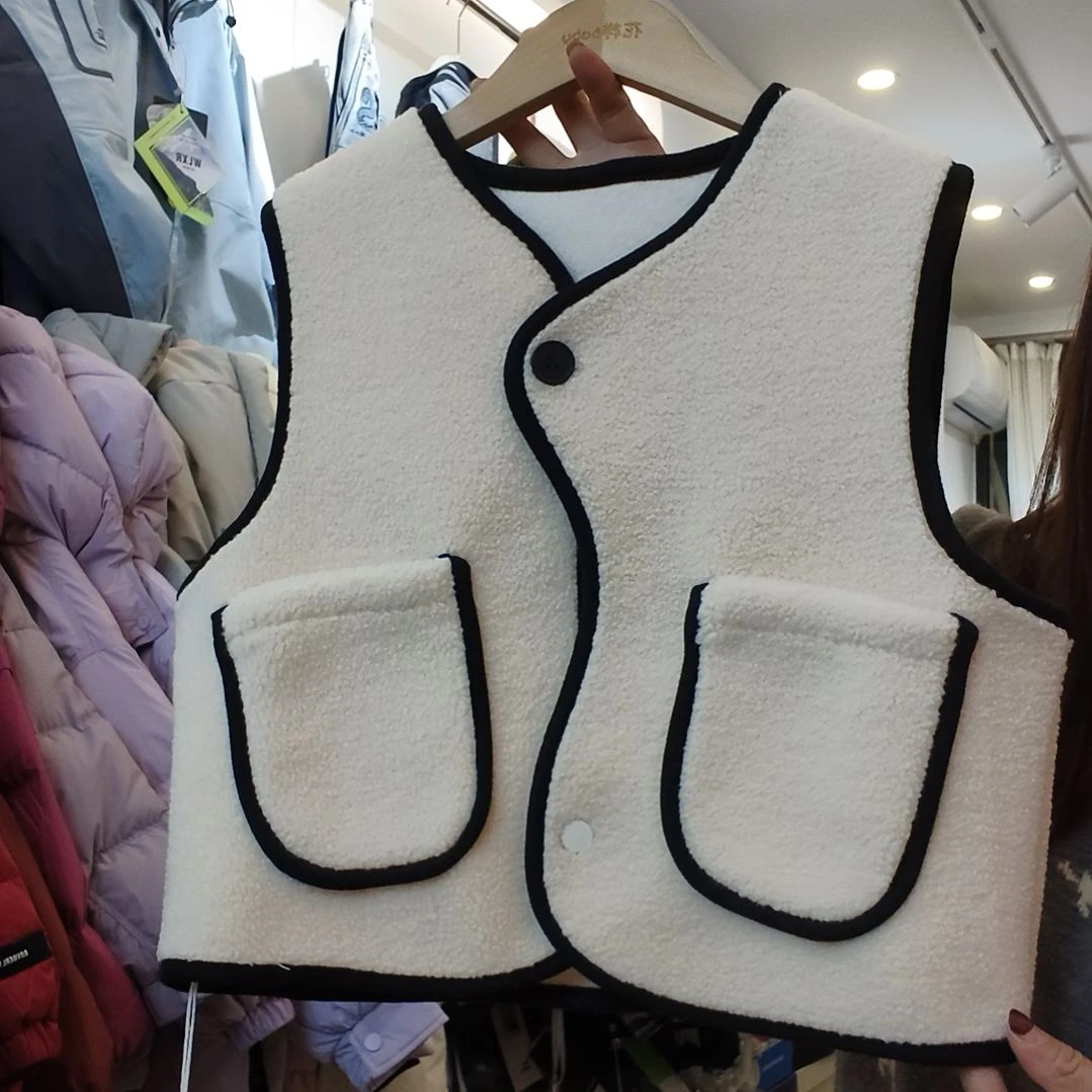 110-马甲女童断码秋冬