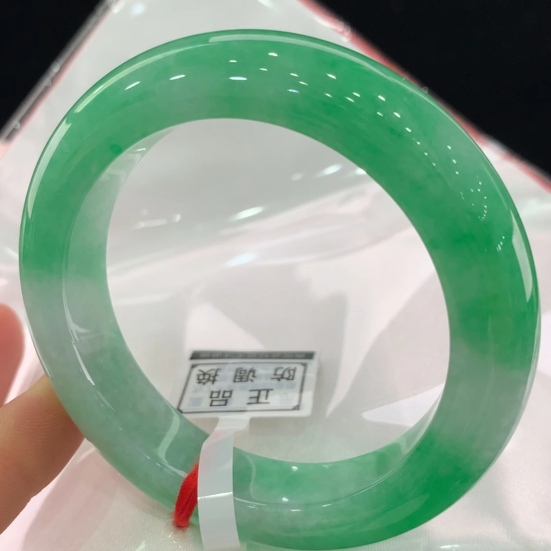 翡翠手镯未镶嵌111-1005