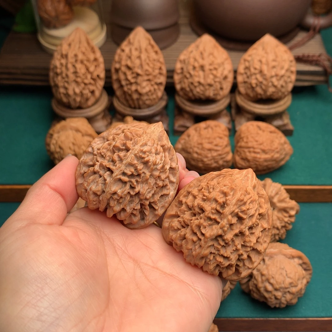 文玩核桃把件全品原桩满天星41