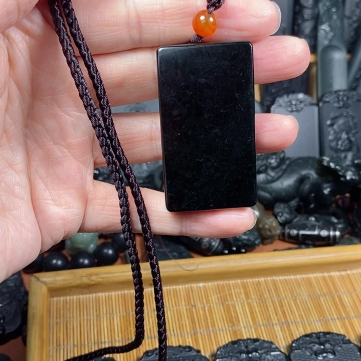 和田玉（青玉）未镶嵌颈饰