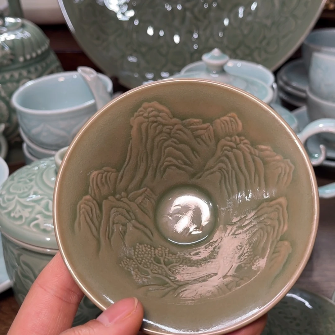 微瑕浮雕山水斗笠