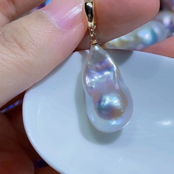 颈饰淡水珍珠未镶嵌