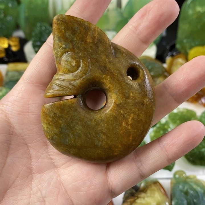 未镶嵌和田玉把件