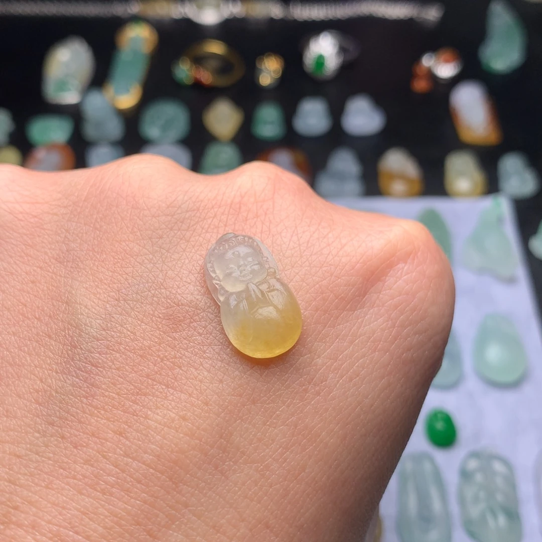 定制翡翠未镶嵌佛公