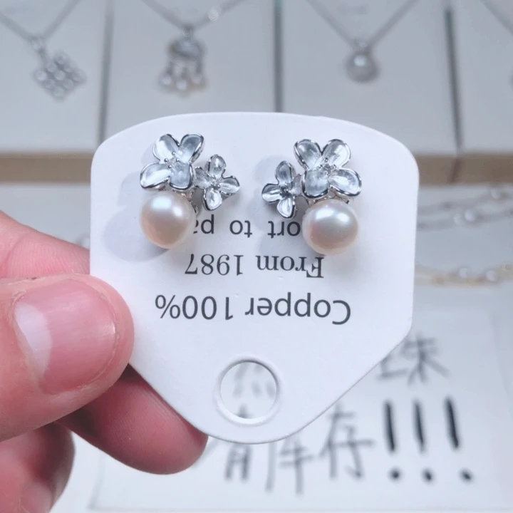 淡水珍珠耳饰未镶嵌