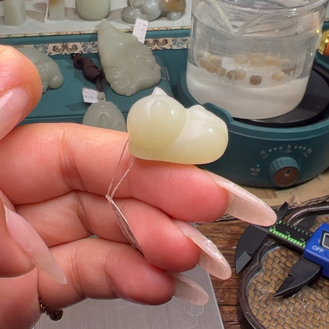 和田玉（糖玉）未镶嵌颈饰